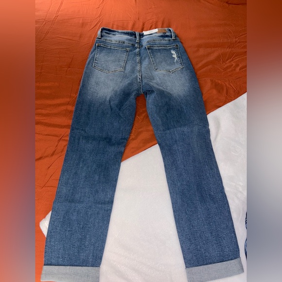 Judy Blue Jeans - Picture 2 of 5